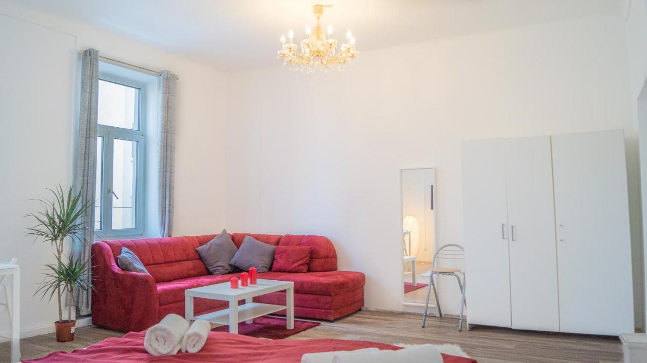 Spacious Shared Apartment Schoenbrunn 비엔나 외부 사진