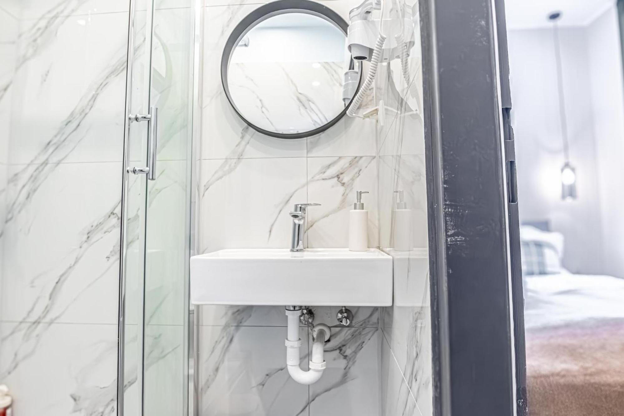 Spacious Shared Apartment Schoenbrunn 비엔나 외부 사진