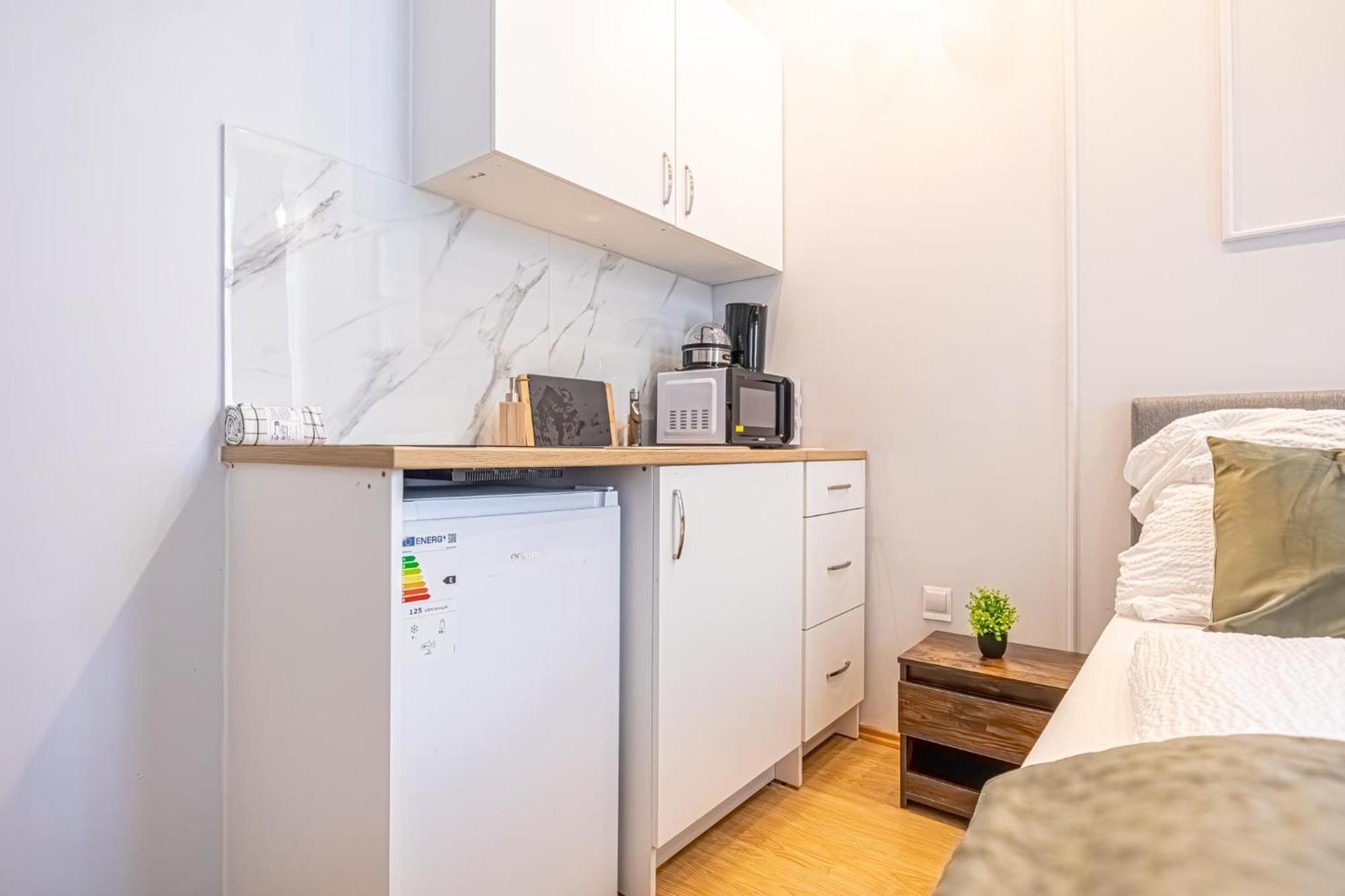 Spacious Shared Apartment Schoenbrunn 비엔나 외부 사진