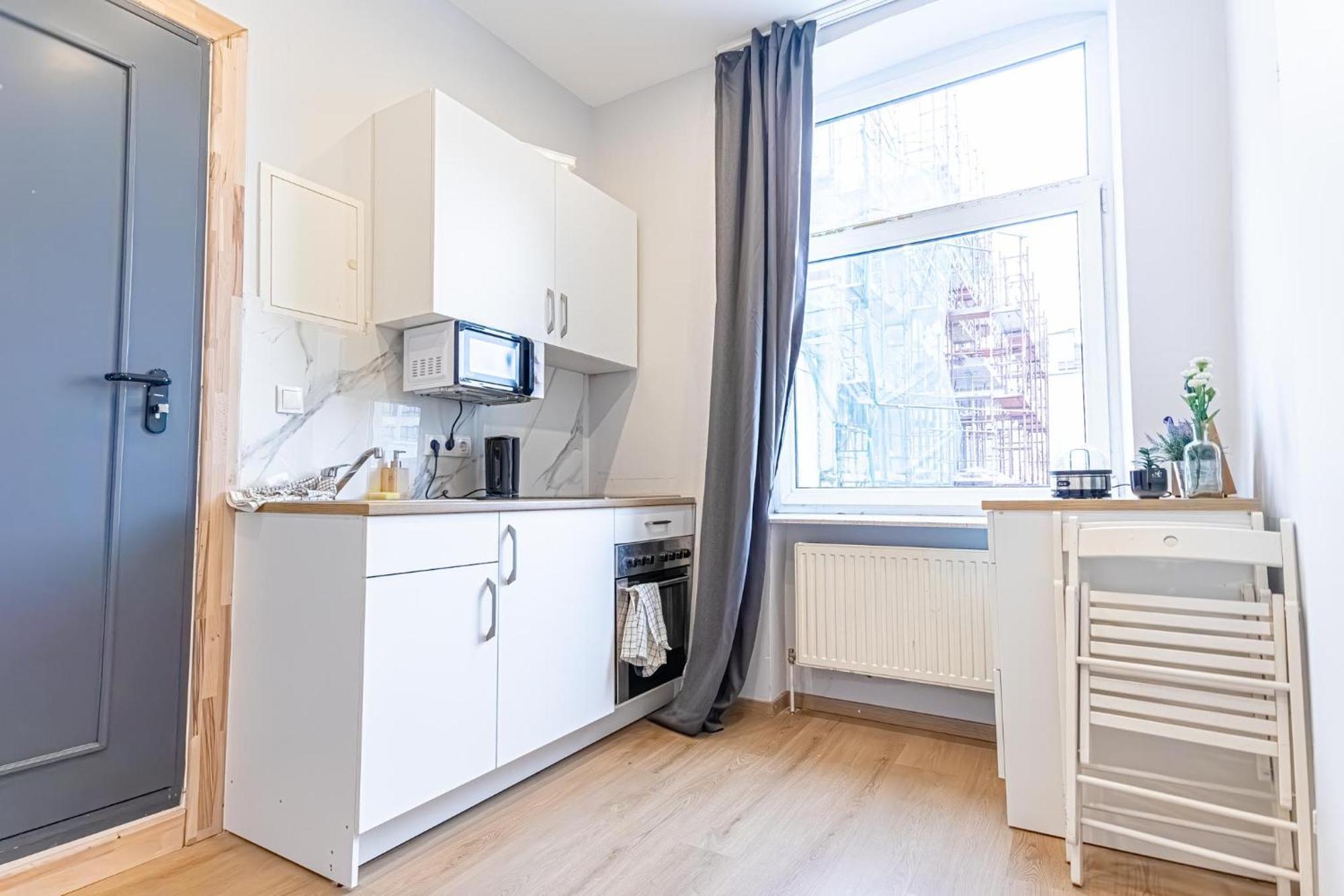 Spacious Shared Apartment Schoenbrunn 비엔나 외부 사진