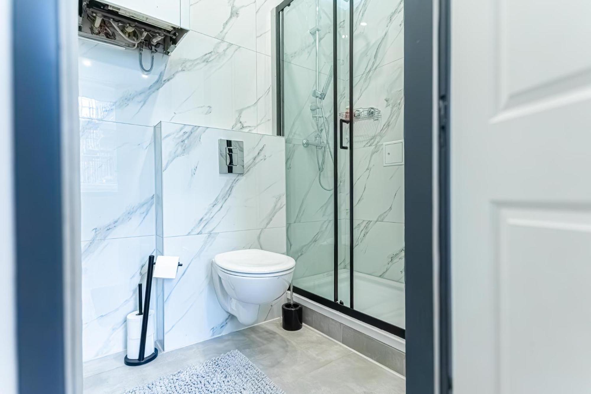 Spacious Shared Apartment Schoenbrunn 비엔나 외부 사진